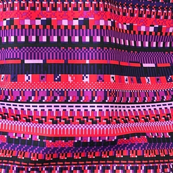 Nike Women's Dri-Fit Pro Training Jacket - Picture 8 of 8